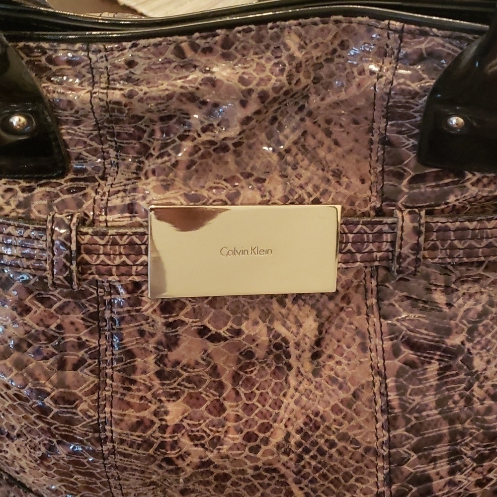 Calvin Klein python print Handbag - Picture 2 of 10